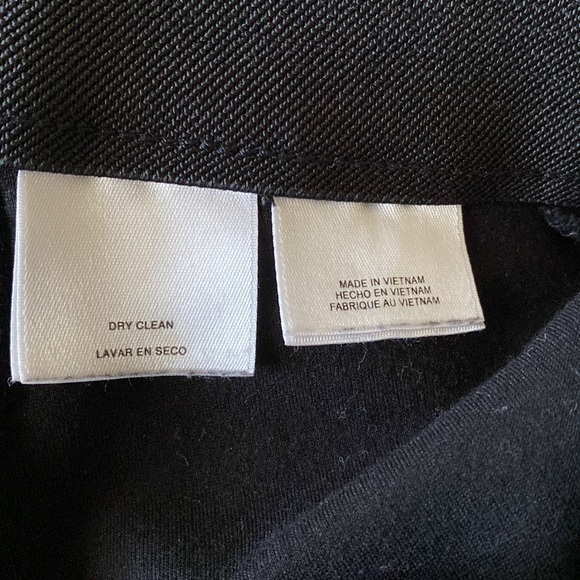 Anne Klein - Picture 9 of 9